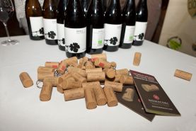 E’ di Brandini il primo Barolo al mondo NON tappato con sughero!